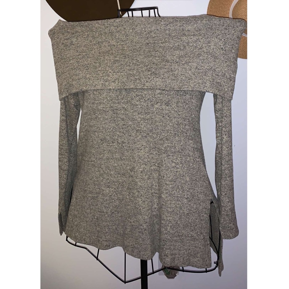 Long sleeve off the shoulder shirt